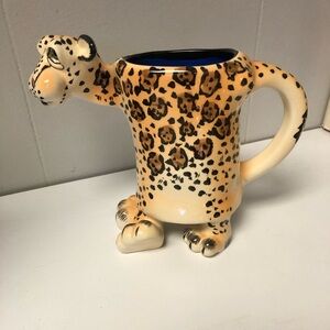 SWAK Lynda Corneille Leopard Jaguar Footed Mug 2003 Excellent Condition